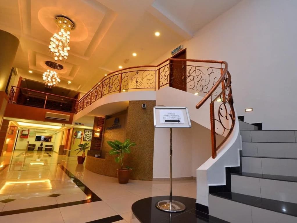 Yew Boutique Hotel - photo 11