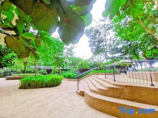 Legoland-5min Walk@ Happy Travel at Afiniti Residency 8Pax(max) with Bathtub - photo 13