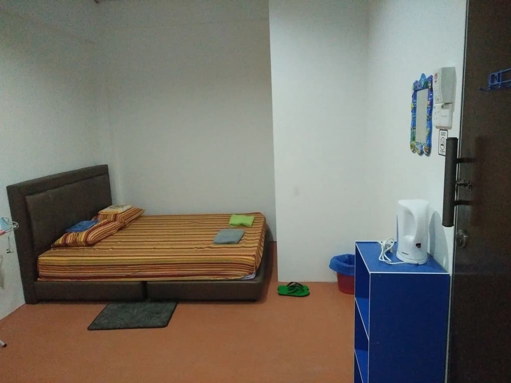 Diyana Budget Hotel - Hostel - photo 3