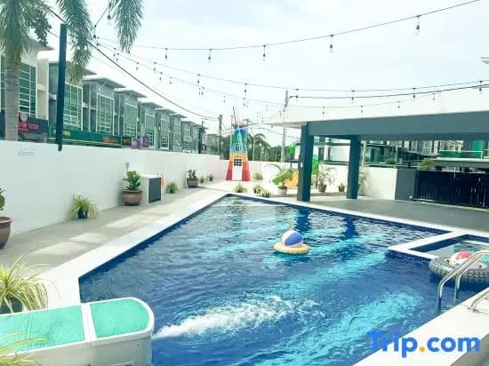 Ipoh Fairy Villa 3: Pool, Jacuzzi & KTV (23 people) - photo 6
