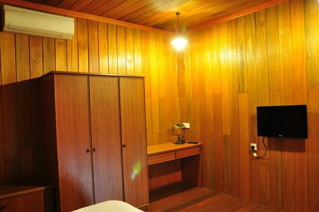 Clan Jetty Heritage Home - photo 4
