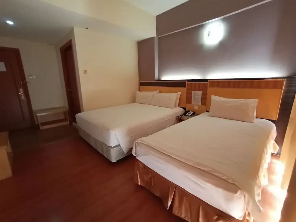 Oyo 89866 Houz Inn - photo 7