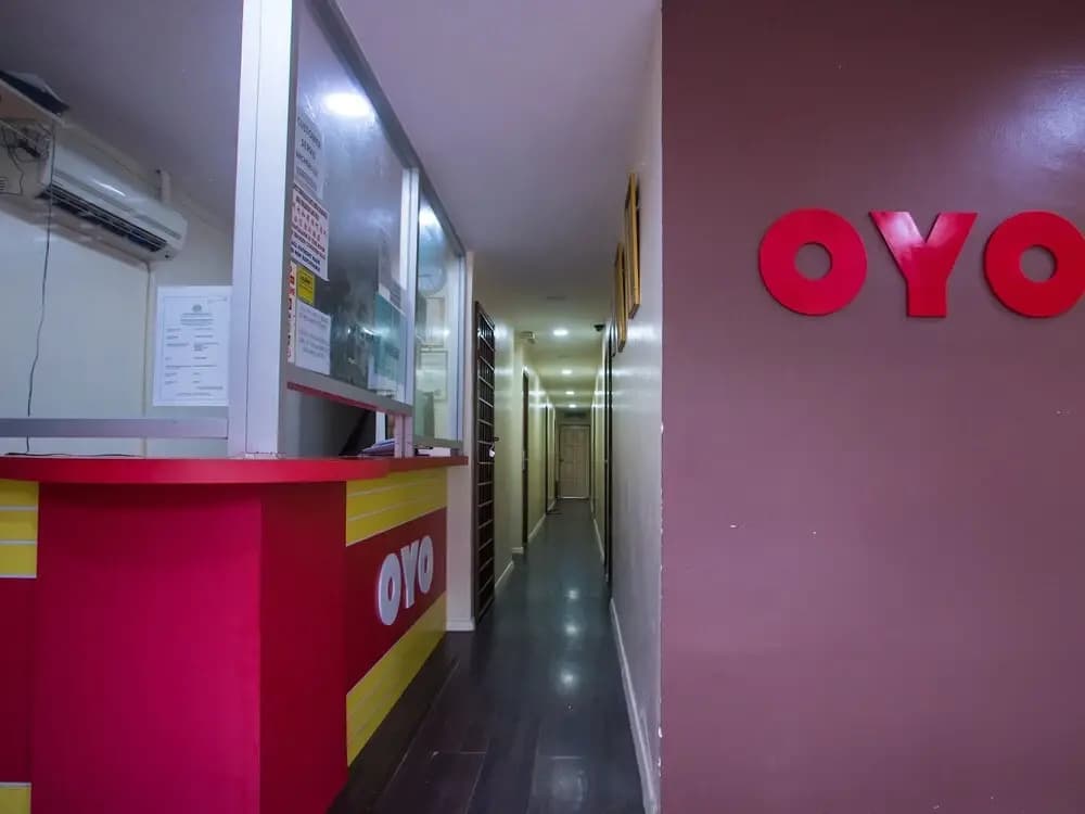 OYO 90281 Hotel Taj - photo 14