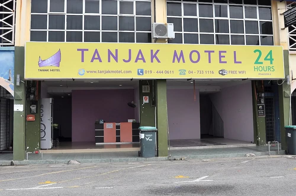 Tanjak Motel - photo 12