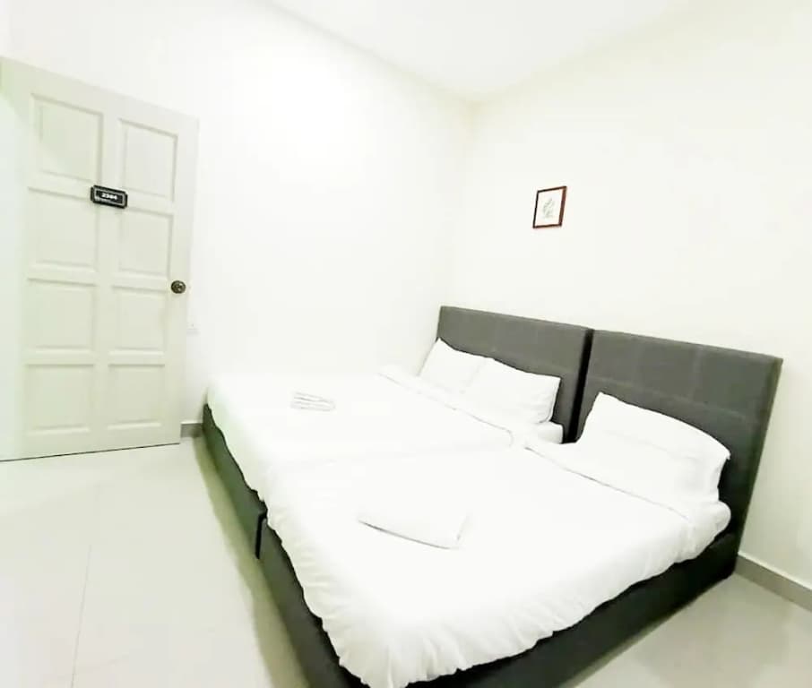 MN Ferringhi Inn by OYO Rooms - photo 2