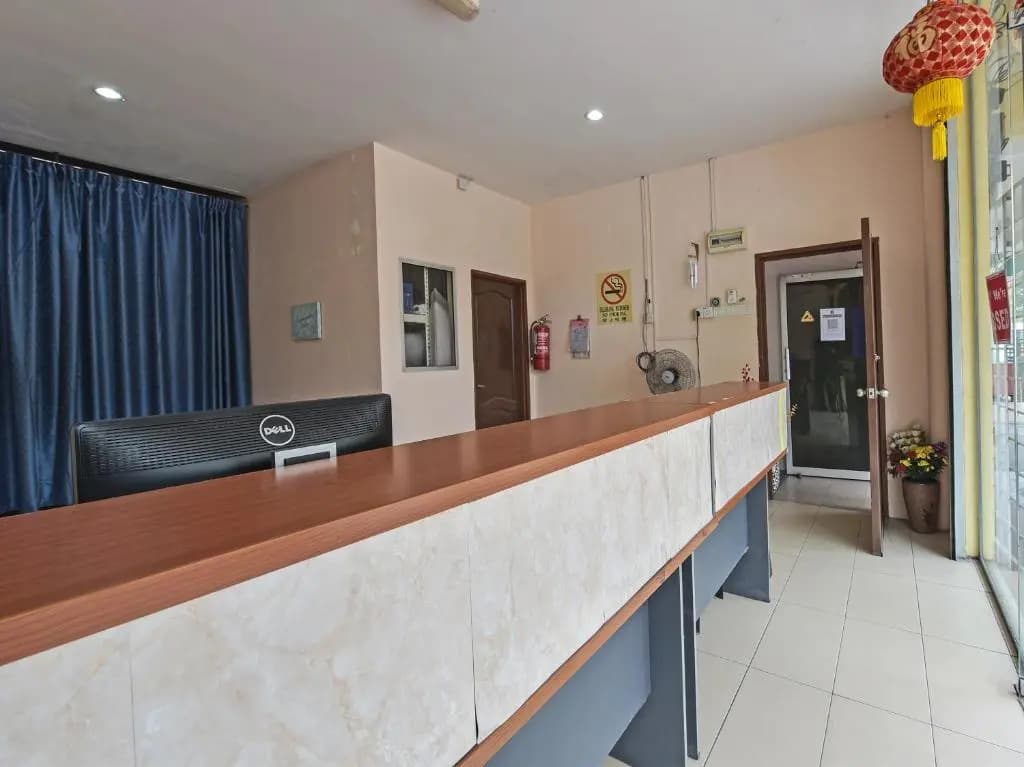 OYO 90765 Hotel Bajet Pulai - photo 11