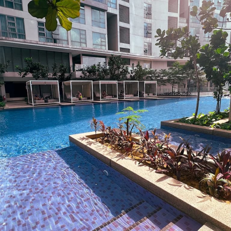 Robertson BY Shahjalal Suites - photo 17