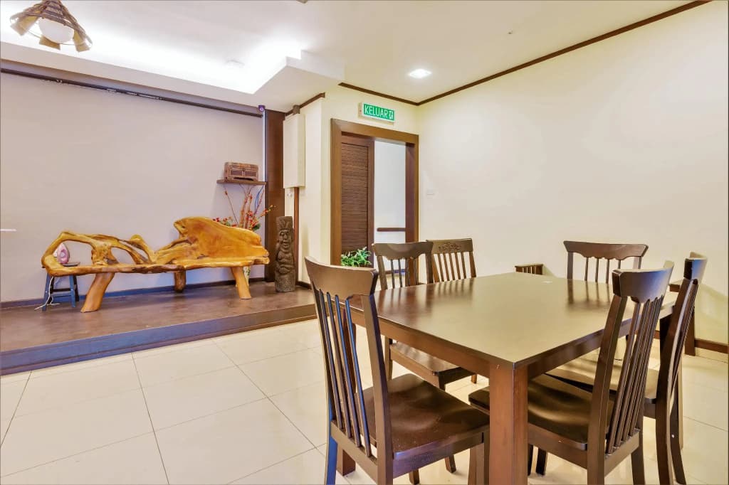 Kesang Laut Hotel - photo 18