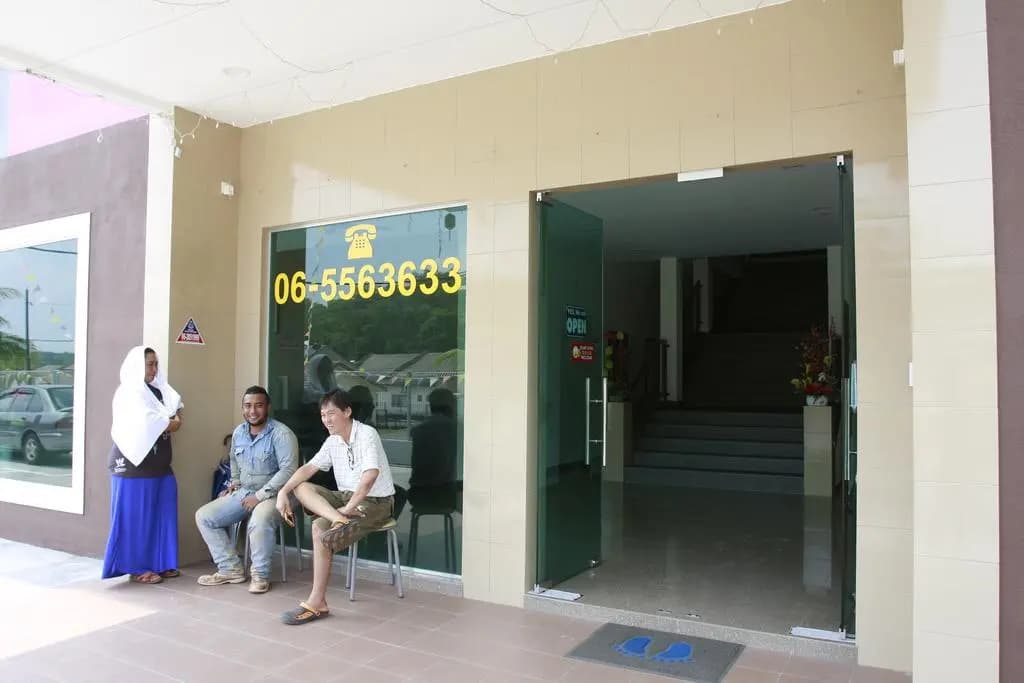 Hotel Alor Villa - photo 16