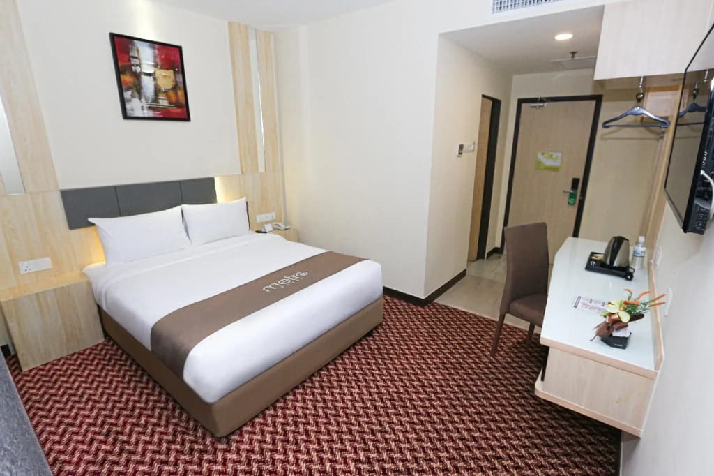 Metro Hotel - photo 24