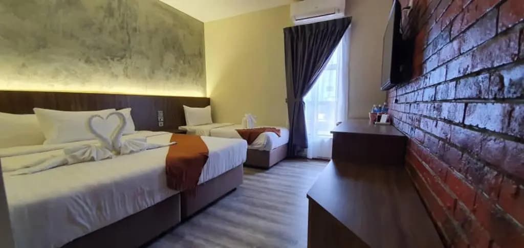 Vista Hotel - photo 2