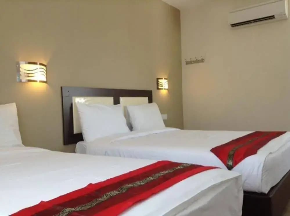 Biz Hotel Shah Alam - photo 6