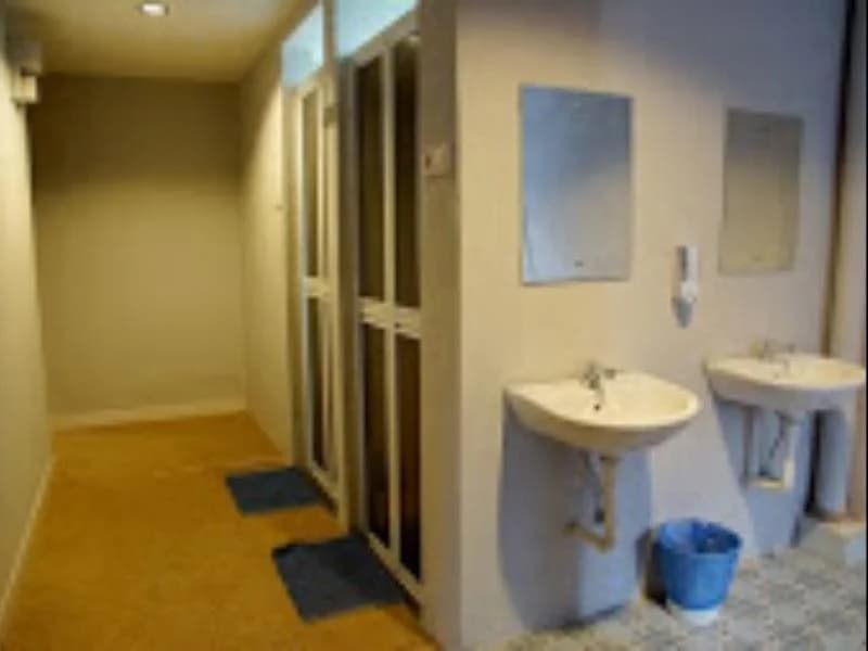 P Motel - photo 17