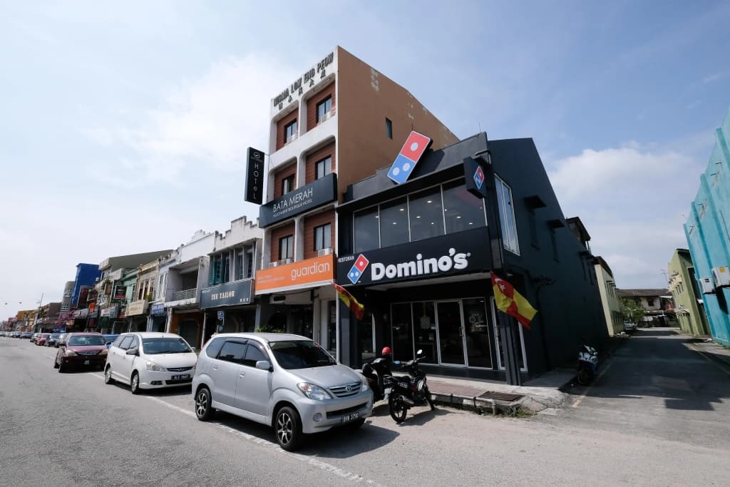Bata Merah Boutique Hotel - photo 1