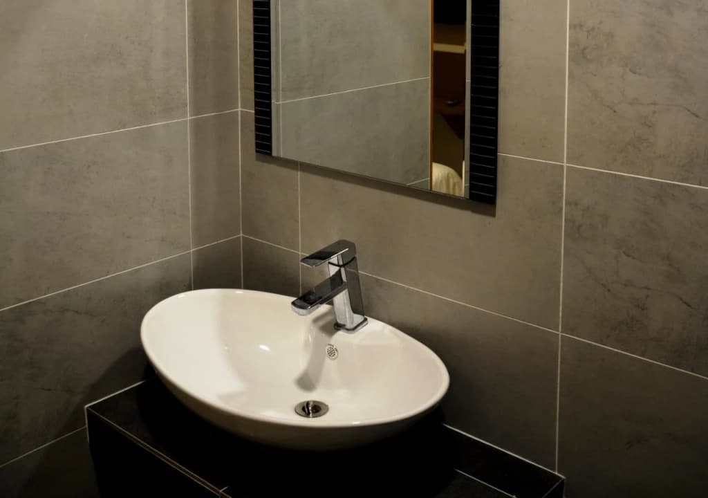 Harbour Hotel - photo 9