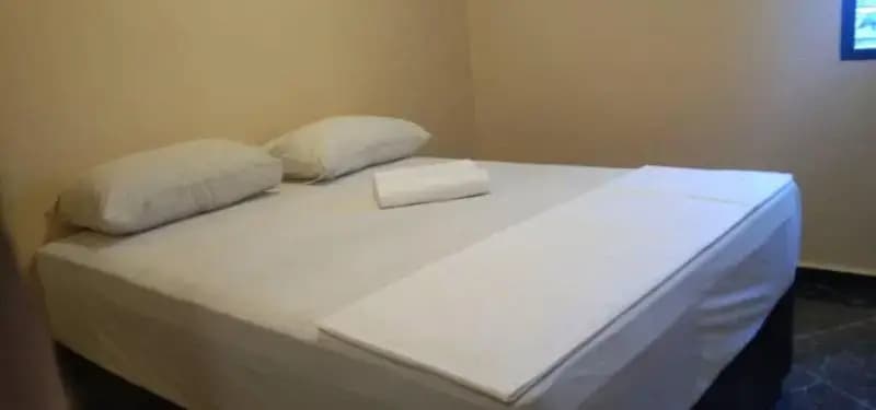 Th Hotel by OYO Rooms - photo 6