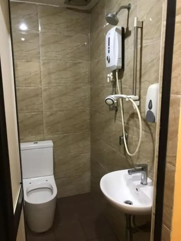 De Mawardah Inn - photo 8