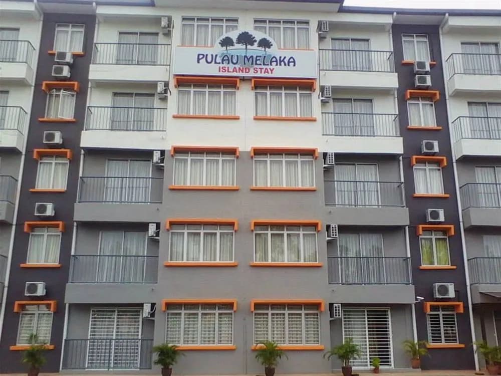 Pulau Melaka Island Stay - photo 1