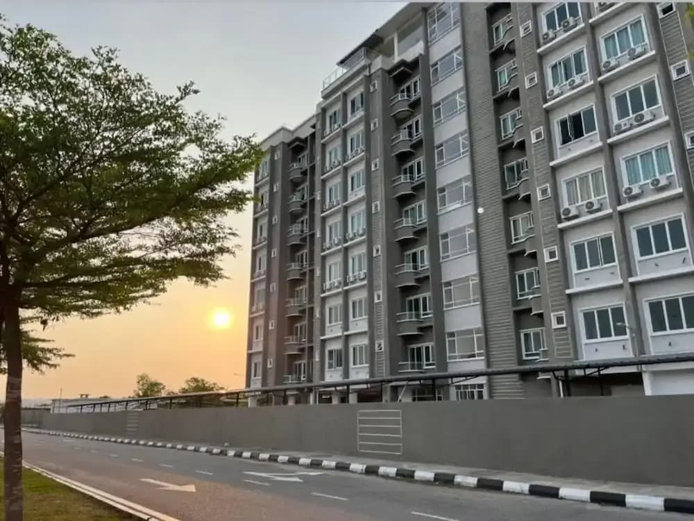 Hotel O Bayu Service Apartment - photo 1