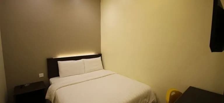 88 Hotel - photo 6