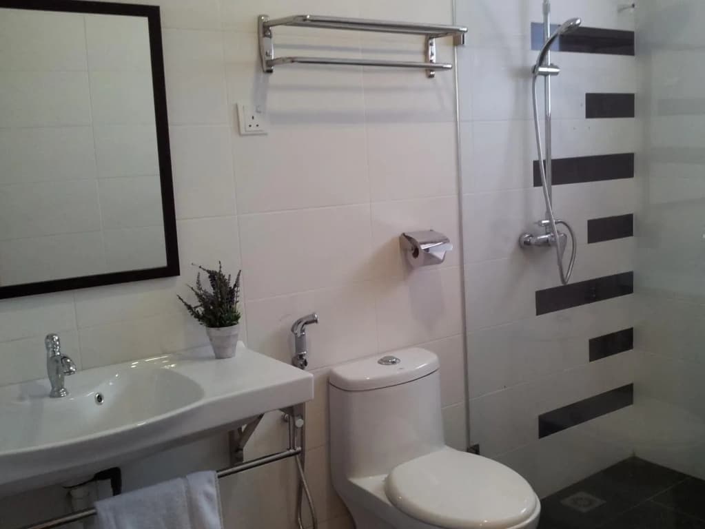 i Garden Hotel - photo 8