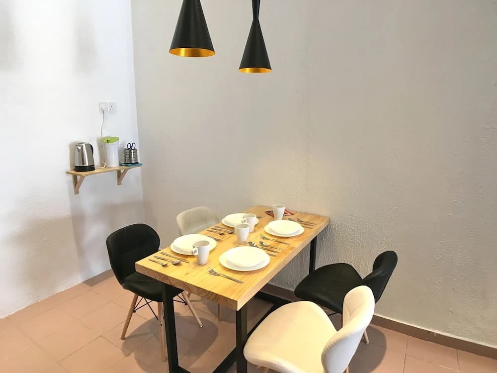 iBook6 Deluxe Family Suite for 4 by iBook Homestay - photo 16
