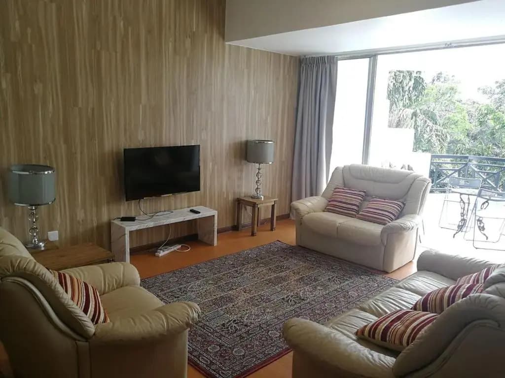 Rest & Relax Retreat, C1-2-2 ( Silverpark ) - photo 2