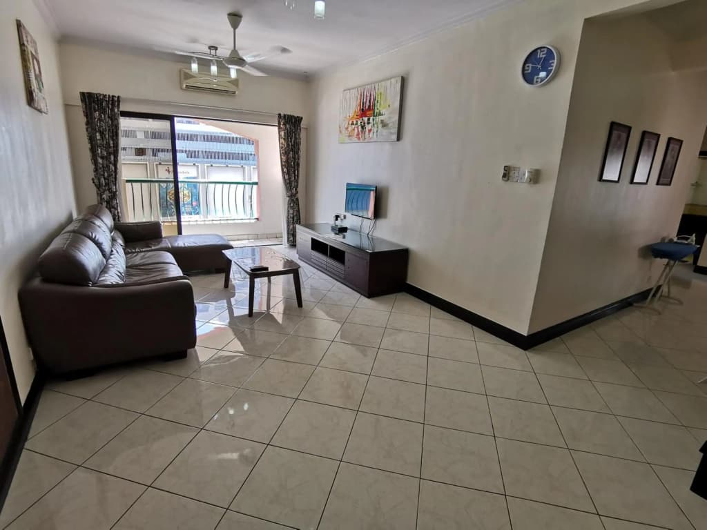 5 Bedrooms Penthouse 3 Bedrooms Apartment Marina Court Resort Condominium - photo 17