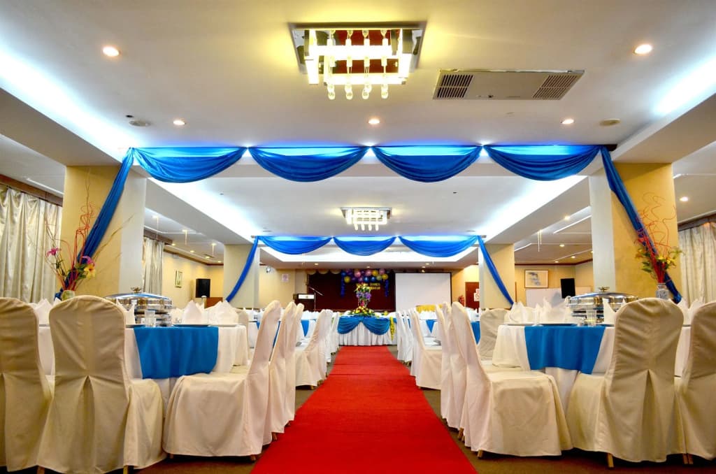 Hotel Sandakan - photo 19
