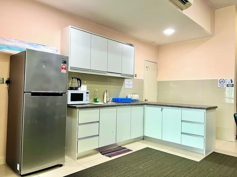 Capital O 90987 The Loft Residences Homestay @ Imago Shopping Mall 2 - photo 19