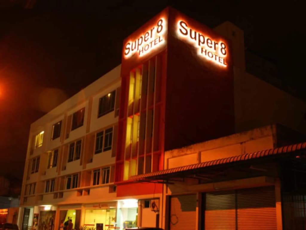 Super 8 Hotel @ Georgetown - main photo