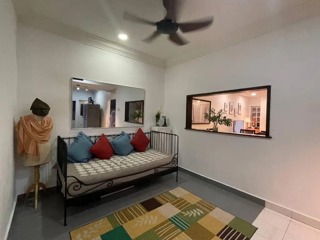 Homestay Laman Nuri, Kota Damansara - photo 4