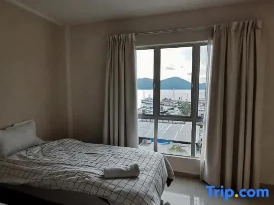 Spacious & Homey Apartment at Marina Island by JoMy Homestay - photo 3