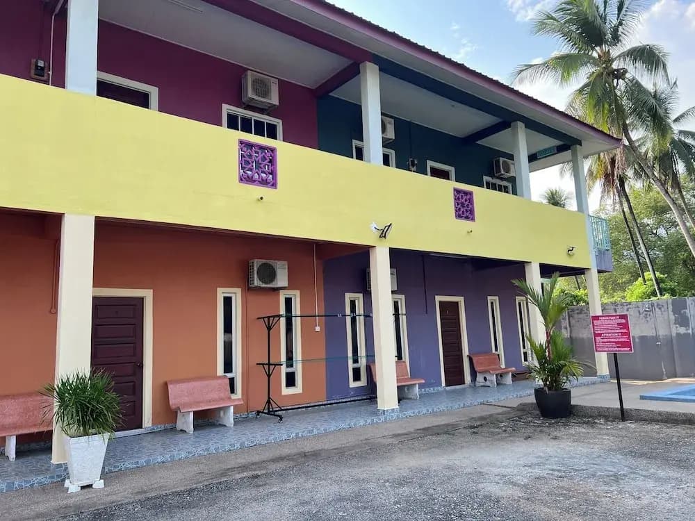 OYO 90967 Homestay Chalet Warisan Siti - photo 16