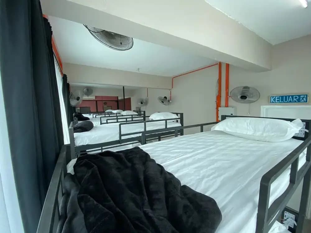 Dwj Backpacker Hostel - photo 3