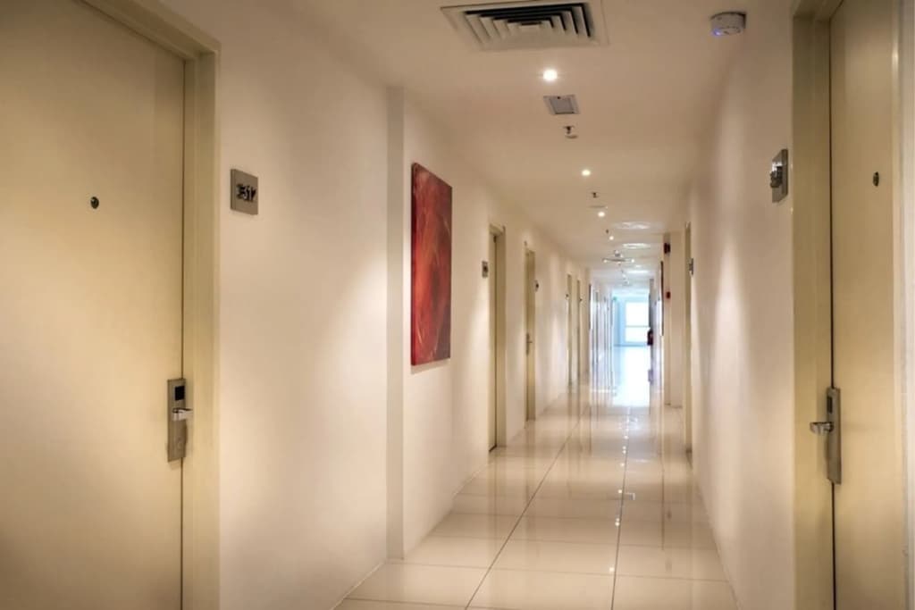 T Hotel Macallum - photo 15