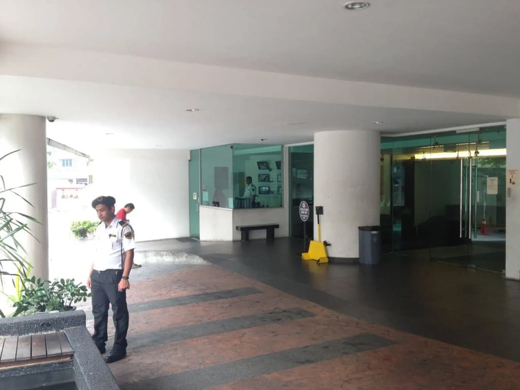 Luxury Service Suite At Taragon KL - photo 20