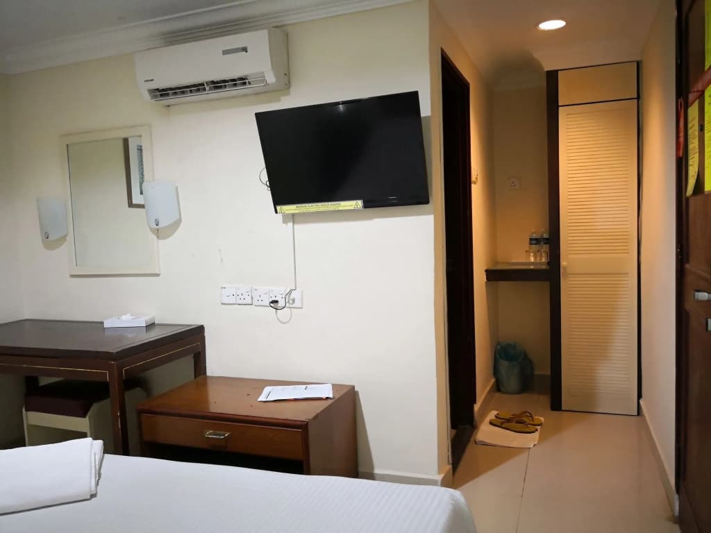 Carlton Star Hotel - photo 7