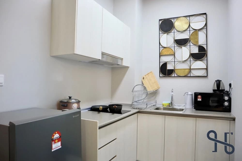 Homesuite' Home at Jesselton Quay - photo 24