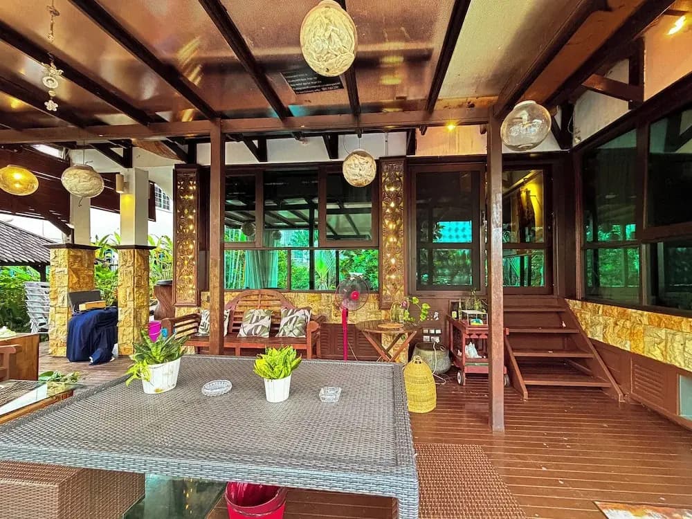 Serene Palm Heritage Tropical Villa - photo 25
