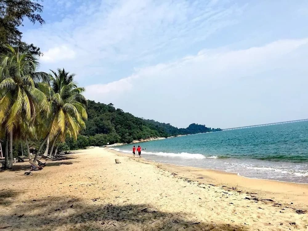 Fahaz Lumut Homestay - photo 11