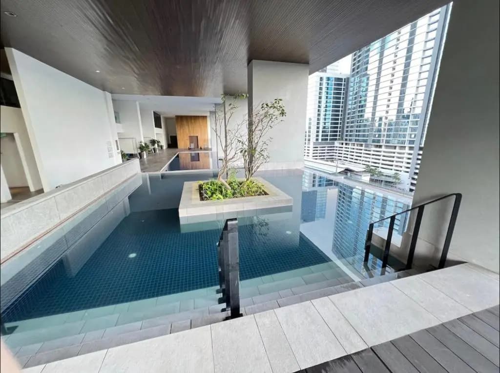 KL Sentral Serviced Apartment - The Establishment KL Sentral by Loop Suites - photo 13