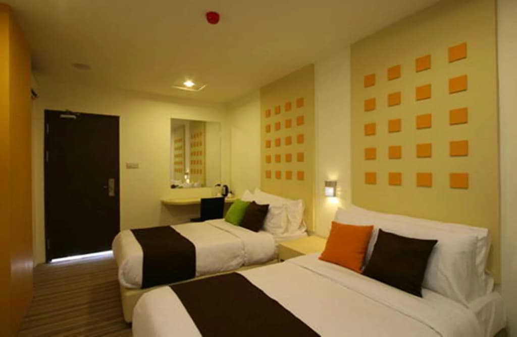 Hotel 98 - photo 4