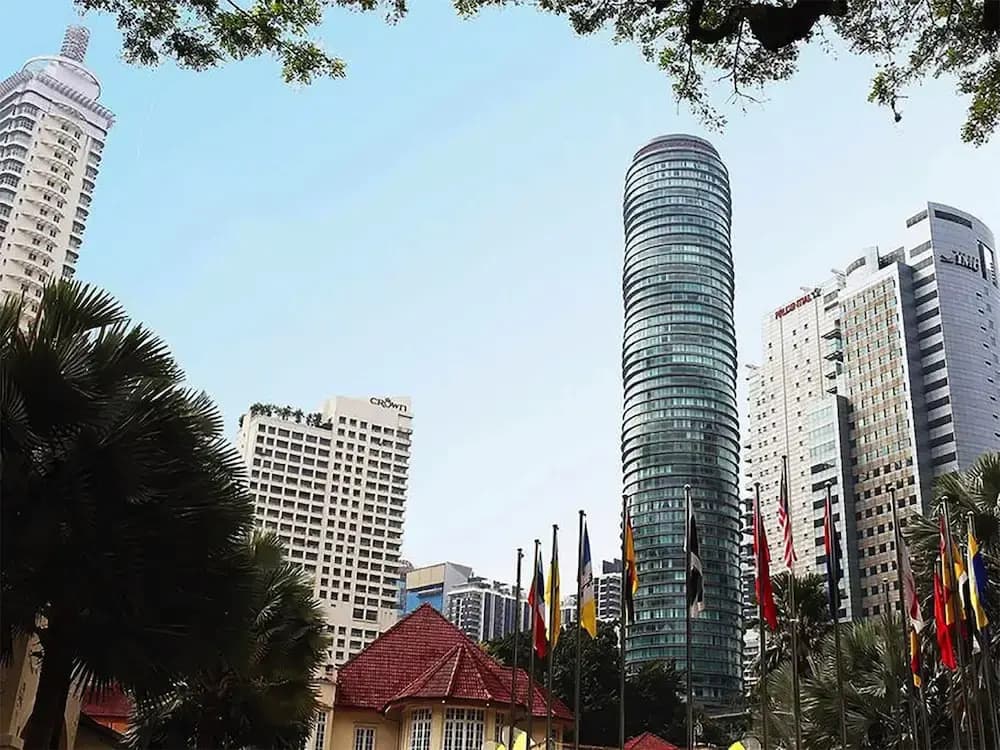 Vortex at KLCC by VS - photo 14