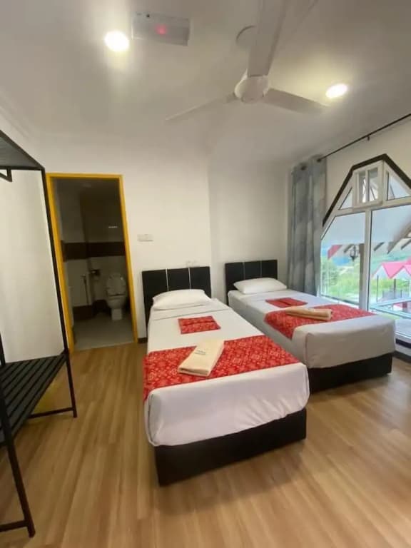 OYO HOME 90688 Kundasang Mount Garden - photo 19