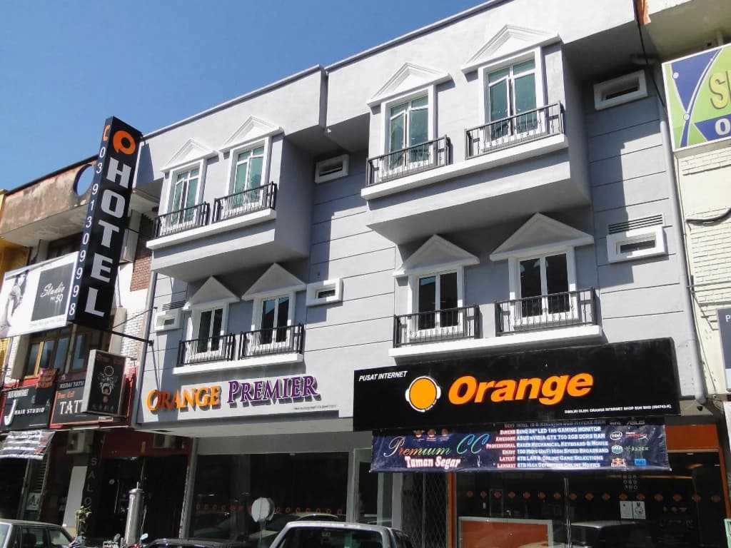 OYO 278 Orange Premier Hotel - photo 19