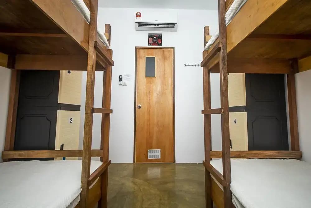 The Traveler Home by OYO Rooms - photo 12