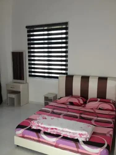 Comfort Holiday Home @ Bukit Indah - photo 5