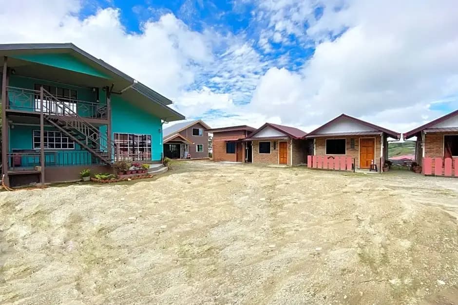 OYO HOME 90288 Masilau Valley Kundasang - photo 4