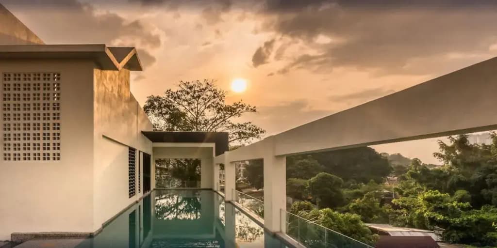 Travellers Planet Hotel & Guest House - photo 16